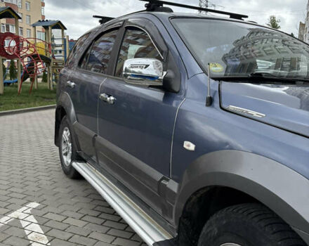 Синій Кіа Соренто, об'ємом двигуна 2.5 л та пробігом 250 тис. км за 5300 $, фото 1 на Automoto.ua