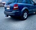 Синий Киа Соренто, объемом двигателя 2.5 л и пробегом 230 тыс. км за 5300 $, фото 8 на Automoto.ua