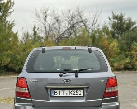 Киа Соренто 2006 в Краматорске на Automoto.ua Синий Киа Соренто, объемом двигателя 2.5 л и пробегом 250 тыс. км за 4000 $, фото 4 на Automoto.ua