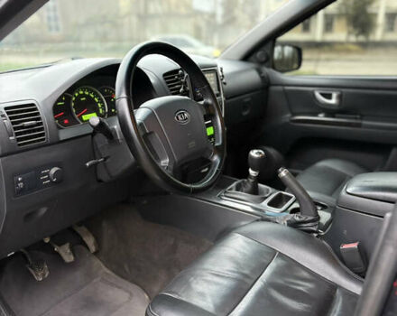 Синий Киа Соренто, объемом двигателя 2.5 л и пробегом 250 тыс. км за 8350 $, фото 26 на Automoto.ua