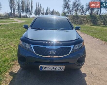 Синий Киа Соренто, объемом двигателя 2.36 л и пробегом 320 тыс. км за 9999 $, фото 2 на Automoto.ua