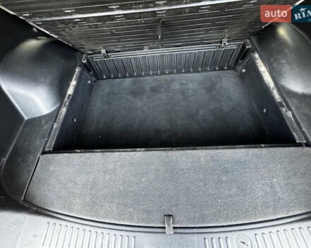 Синий Киа Соренто, объемом двигателя 2.36 л и пробегом 324 тыс. км за 9500 $, фото 21 на Automoto.ua