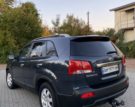 Синий Киа Соренто, объемом двигателя 2.2 л и пробегом 225 тыс. км за 11500 $, фото 3 на Automoto.ua