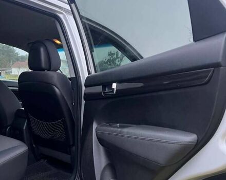 Синій Кіа Соренто, об'ємом двигуна 2.4 л та пробігом 212 тис. км за 9300 $, фото 9 на Automoto.ua