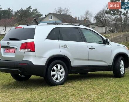 Синій Кіа Соренто, об'ємом двигуна 2.4 л та пробігом 212 тис. км за 9300 $, фото 3 на Automoto.ua