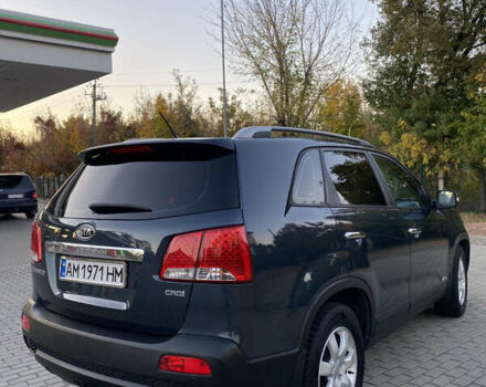 Синий Киа Соренто, объемом двигателя 2.2 л и пробегом 225 тыс. км за 11500 $, фото 2 на Automoto.ua