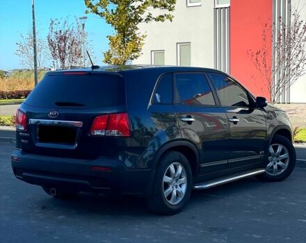 Синий Киа Соренто, объемом двигателя 2.4 л и пробегом 189 тыс. км за 11000 $, фото 2 на Automoto.ua