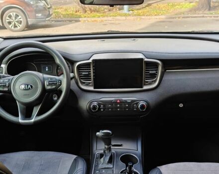 Синий Киа Соренто, объемом двигателя 3.3 л и пробегом 220 тыс. км за 13000 $, фото 18 на Automoto.ua