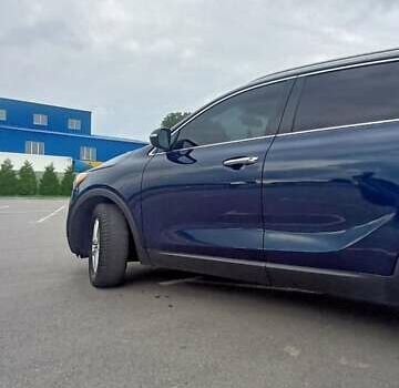 Синий Киа Соренто, объемом двигателя 2.36 л и пробегом 205 тыс. км за 17250 $, фото 45 на Automoto.ua