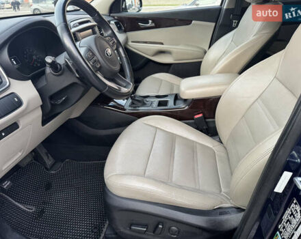 Синий Киа Соренто, объемом двигателя 2 л и пробегом 130 тыс. км за 17400 $, фото 23 на Automoto.ua