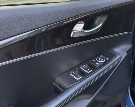 Синий Киа Соренто, объемом двигателя 2.36 л и пробегом 240 тыс. км за 13900 $, фото 17 на Automoto.ua