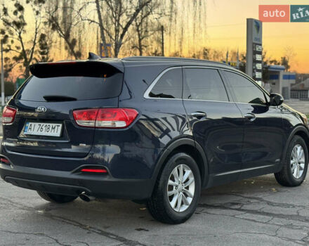 Синий Киа Соренто, объемом двигателя 2.36 л и пробегом 240 тыс. км за 13900 $, фото 4 на Automoto.ua