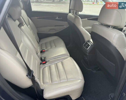 Синий Киа Соренто, объемом двигателя 2 л и пробегом 130 тыс. км за 17400 $, фото 10 на Automoto.ua