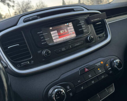 Синий Киа Соренто, объемом двигателя 2.36 л и пробегом 240 тыс. км за 13900 $, фото 22 на Automoto.ua