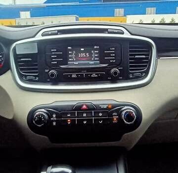 Синий Киа Соренто, объемом двигателя 2.36 л и пробегом 205 тыс. км за 17250 $, фото 30 на Automoto.ua