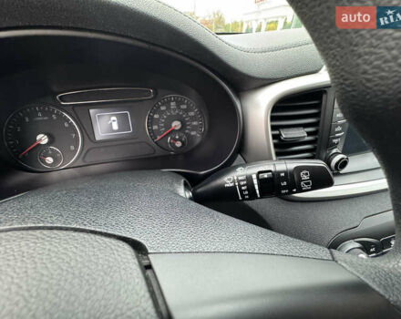 Киа Соренто 2017 в Киеве на Automoto.ua Синий Киа Соренто, объемом двигателя 2.4 л и пробегом 100 тыс. км за 15700 $, фото 29 на Automoto.ua
