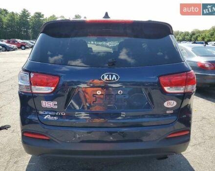 Киа Соренто 2017 в Киеве на Automoto.ua Синий Киа Соренто, объемом двигателя 2.4 л и пробегом 121 тыс. км за 2400 $, фото 5 на Automoto.ua