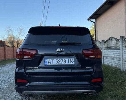 Синий Киа Соренто, объемом двигателя 2 л и пробегом 207 тыс. км за 22800 $, фото 3 на Automoto.ua