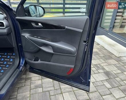 Синій Кіа Соренто, об'ємом двигуна 2.4 л та пробігом 155 тис. км за 14900 $, фото 31 на Automoto.ua