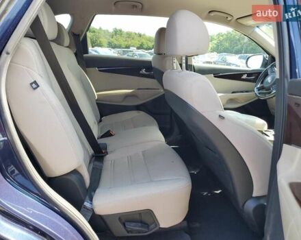 Киа Соренто 2017 в Киеве на Automoto.ua Синий Киа Соренто, объемом двигателя 2.4 л и пробегом 121 тыс. км за 2400 $, фото 10 на Automoto.ua