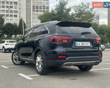 Синий Киа Соренто, объемом двигателя 2.2 л и пробегом 145 тыс. км за 25000 $, фото 4 на Automoto.ua