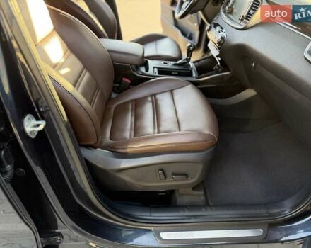 Синий Киа Соренто, объемом двигателя 2.2 л и пробегом 190 тыс. км за 23000 $, фото 13 на Automoto.ua