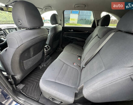 Синій Кіа Соренто, об'ємом двигуна 0 л та пробігом 230 тис. км за 14999 $, фото 26 на Automoto.ua