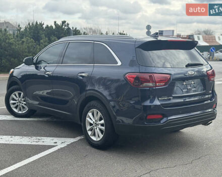 Синій Кіа Соренто, об'ємом двигуна 0 л та пробігом 230 тис. км за 14999 $, фото 5 на Automoto.ua