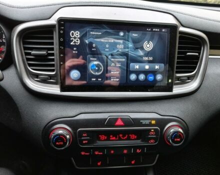 Синій Кіа Соренто, об'ємом двигуна 2.4 л та пробігом 72 тис. км за 16300 $, фото 11 на Automoto.ua