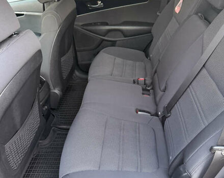 Синій Кіа Соренто, об'ємом двигуна 2.2 л та пробігом 271 тис. км за 21500 $, фото 7 на Automoto.ua