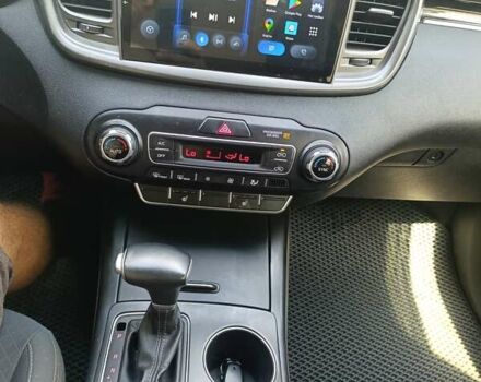 Синій Кіа Соренто, об'ємом двигуна 2.36 л та пробігом 96 тис. км за 17800 $, фото 15 на Automoto.ua