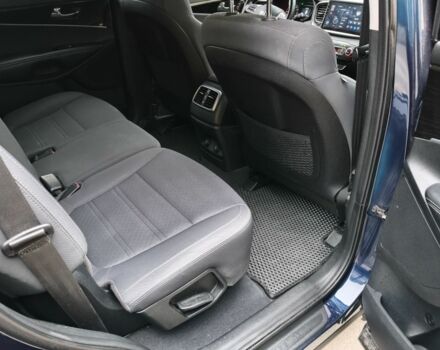 Синій Кіа Соренто, об'ємом двигуна 2.4 л та пробігом 72 тис. км за 16300 $, фото 14 на Automoto.ua