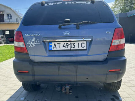 Синій Кіа Соренто, об'ємом двигуна 2.35 л та пробігом 245 тис. км за 5600 $, фото 1 на Automoto.ua