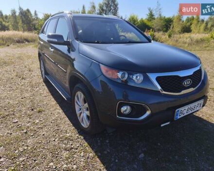 Синій Кіа Соренто, об'ємом двигуна 2.4 л та пробігом 217 тис. км за 10900 $, фото 1 на Automoto.ua