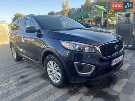 Кіа Соренто 2015 у Сваляве на Automoto.ua Синій Кіа Соренто, об'ємом двигуна 2.36 л та пробігом 184 тис. км за 15500 $, фото 1 на Automoto.ua
