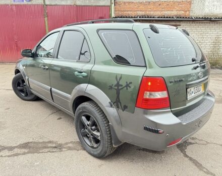 Зеленый Киа Соренто, объемом двигателя 2.5 л и пробегом 300 тыс. км за 3750 $, фото 1 на Automoto.ua