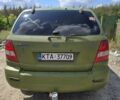 Зеленый Киа Соренто, объемом двигателя 2.5 л и пробегом 301 тыс. км за 3500 $, фото 5 на Automoto.ua