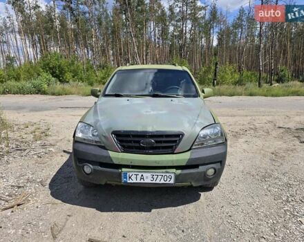 Зеленый Киа Соренто, объемом двигателя 2.5 л и пробегом 301 тыс. км за 3500 $, фото 2 на Automoto.ua