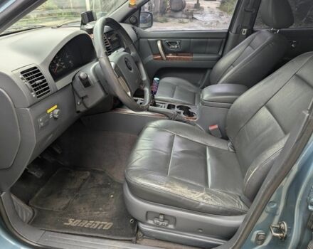 Киа Соренто 2004 в Львове на Automoto.ua Зеленый Киа Соренто, объемом двигателя 3 л и пробегом 308 тыс. км за 3700 $, фото 8 на Automoto.ua