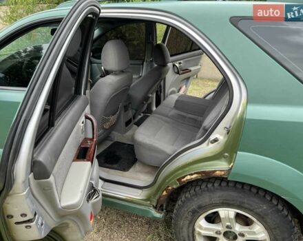 Киа Соренто 2004 в Славянске на Automoto.ua Зеленый Киа Соренто, объемом двигателя 2.4 л и пробегом 240 тыс. км за 4400 $, фото 5 на Automoto.ua