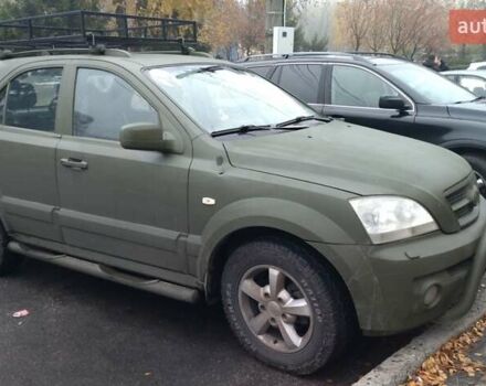 Зеленый Киа Соренто, объемом двигателя 2.5 л и пробегом 319 тыс. км за 4749 $, фото 3 на Automoto.ua