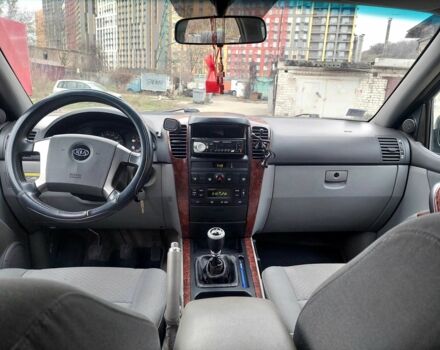 Зелений Кіа Соренто, об'ємом двигуна 2.5 л та пробігом 310 тис. км за 3250 $, фото 5 на Automoto.ua