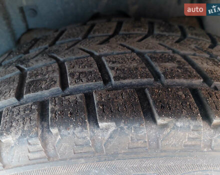 Зелений Кіа Соренто, об'ємом двигуна 2.5 л та пробігом 310 тис. км за 3250 $, фото 9 на Automoto.ua