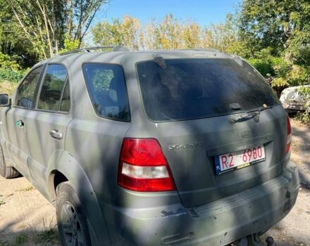 Зеленый Киа Соренто, объемом двигателя 2.5 л и пробегом 250 тыс. км за 4000 $, фото 3 на Automoto.ua