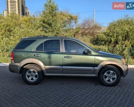Зеленый Киа Соренто, объемом двигателя 3.5 л и пробегом 250 тыс. км за 5000 $, фото 3 на Automoto.ua
