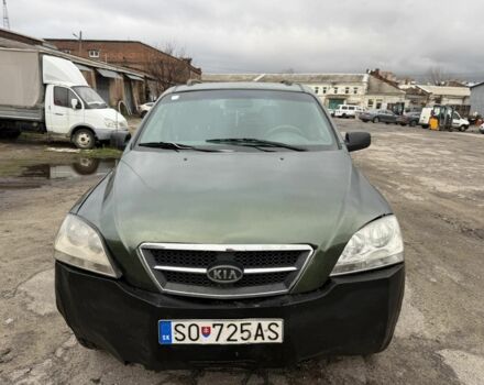 Зеленый Киа Соренто, объемом двигателя 2.5 л и пробегом 256 тыс. км за 3400 $, фото 2 на Automoto.ua