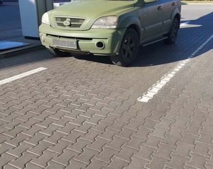 Зеленый Киа Соренто, объемом двигателя 2 л и пробегом 300 тыс. км за 2200 $, фото 5 на Automoto.ua