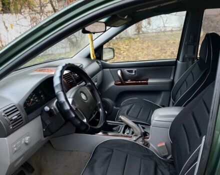 Зеленый Киа Соренто, объемом двигателя 2.5 л и пробегом 278 тыс. км за 4500 $, фото 7 на Automoto.ua