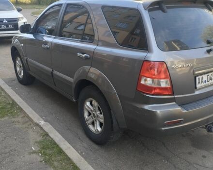 Зеленый Киа Соренто, объемом двигателя 2.5 л и пробегом 250 тыс. км за 4709 $, фото 5 на Automoto.ua