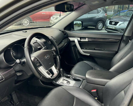 Зеленый Киа Соренто, объемом двигателя 2.2 л и пробегом 150 тыс. км за 12750 $, фото 18 на Automoto.ua